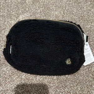 Lululemon Black Fleece Belt Bag
